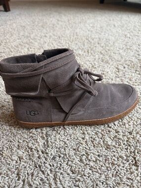 Ugg women’s leather booties